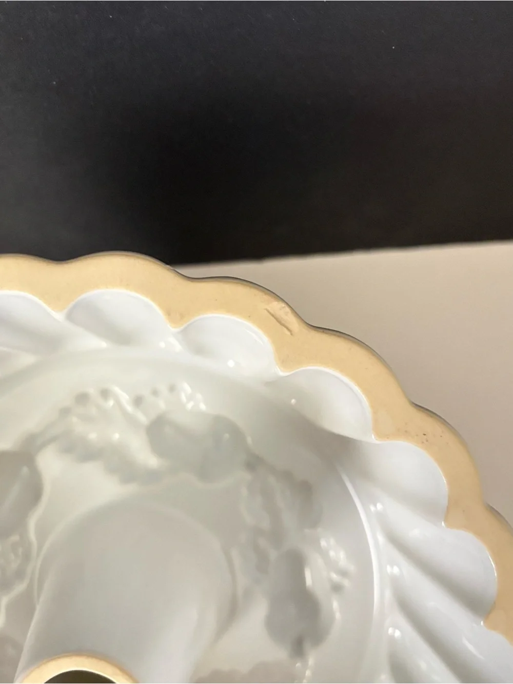 Williams Sonoma White Ceramic Acorn Cranberry Mold Pan Ring Thanksgiving Fall